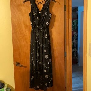Maurice 🎉3 for $30.🎉 Maxi sleeveless faux wrap dress (OLCC)
